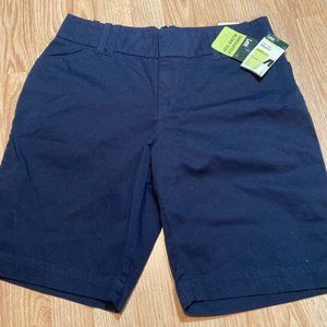 NWT Lee Bermuda shorts 16
